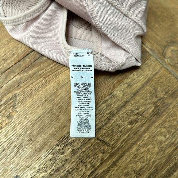 Nike Sports Bra - Picture 3 of 3